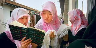 Ketahuan Puasa, Mahasiswa Muslim Dikeluarkan dari Kampus