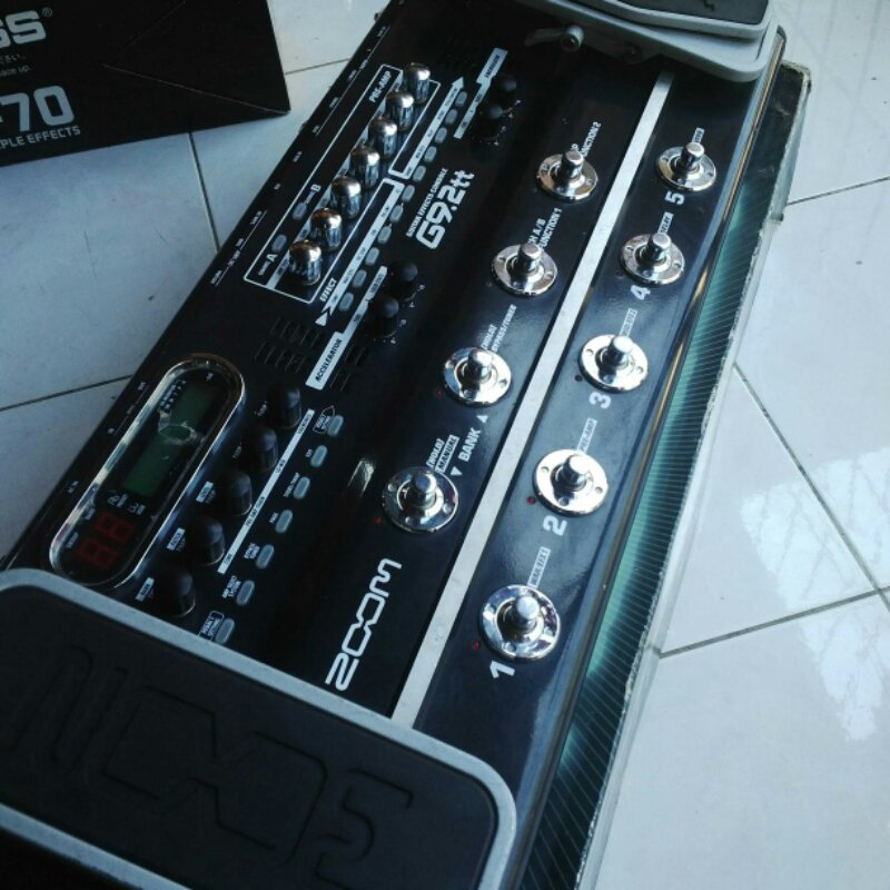 ZOOM G9.2tt good condition