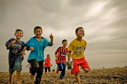 Manfaat Jika Anak Bermain Permainan Tradisional (Menyambut Hari Anak Nasional)
