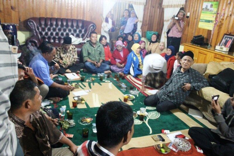 8 Kunci Penting Menyelesaikan Konflik Keluarga