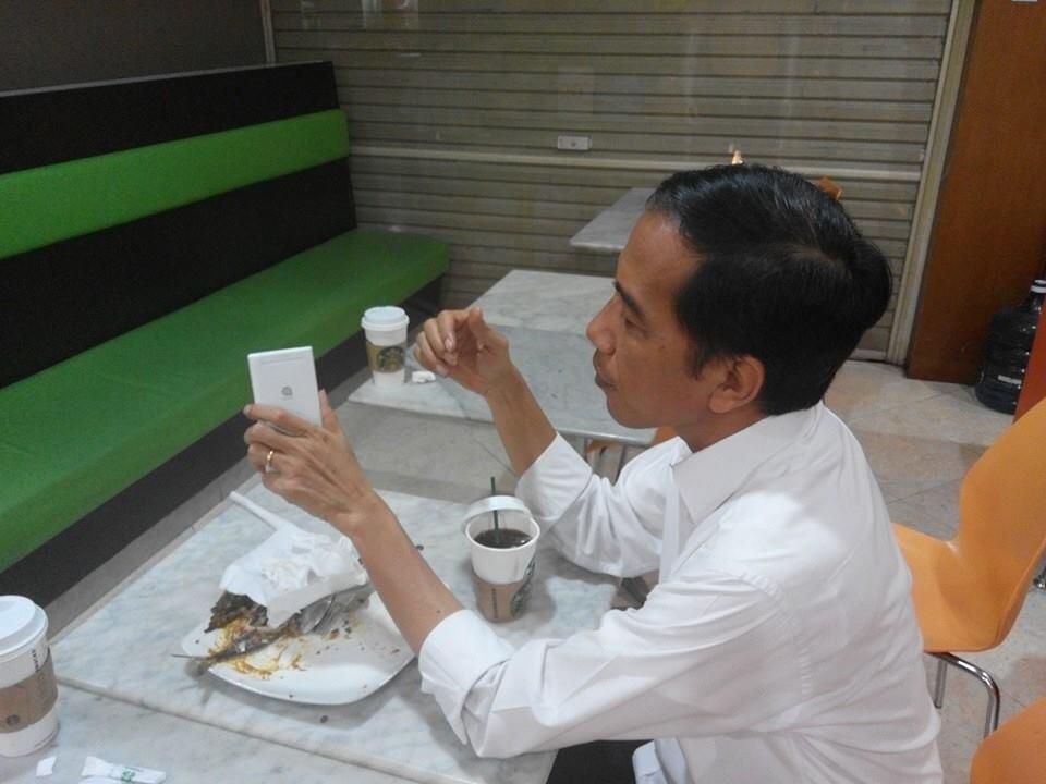 OPPO N1 mahal, Jokowi pake Himax Pure 3