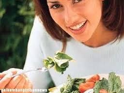 Atur Pola Makan Sehat Saat Lebaran !!