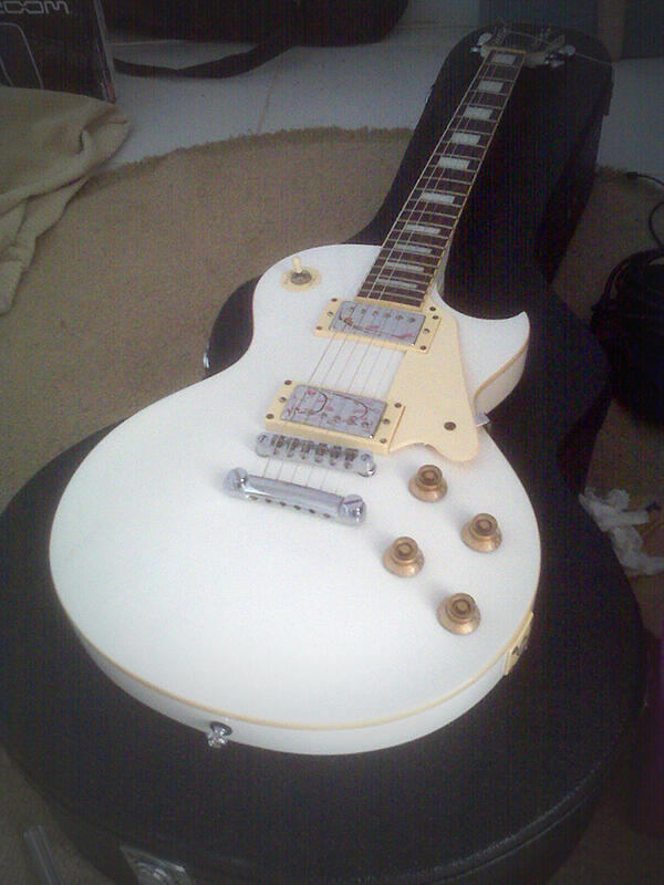 Jual Murah gitar Artrock RLP 100 White Second
