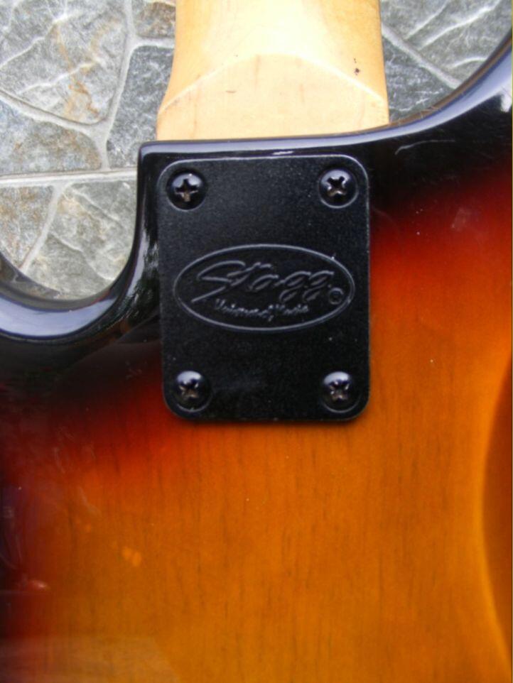 Bass Elektrik Stagg BC300/5-SB 5 Senar Ganteng