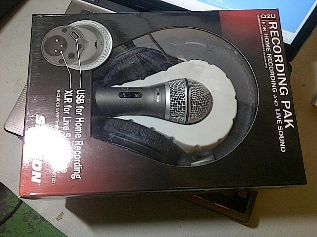 Mic Samson Go Mic , Samson Q2U, Hecules TAB Grab