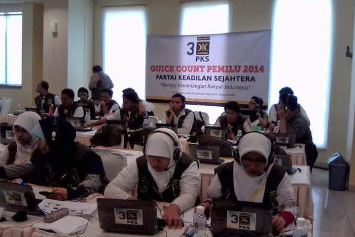 &#91;GOBLOKNYA NULAR&#93; Usai Cek Tabulasi Nasional PKS, Prabowo Pastikan Siap Ajukan Gugata