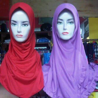 Jilbab instan bahan kaos jenis PE