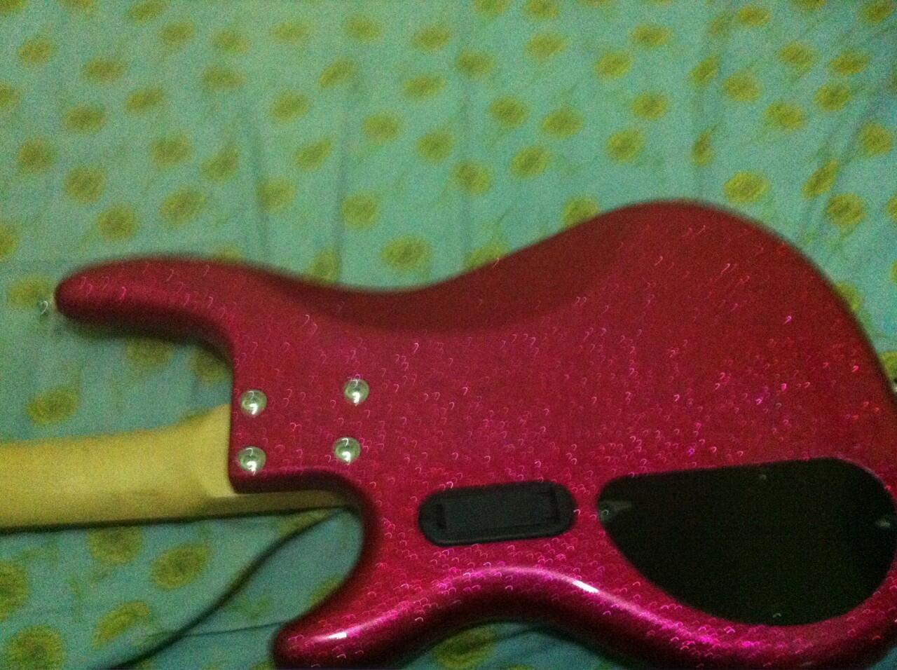 wts bass daisy rock candy rock muraaaahhhhh