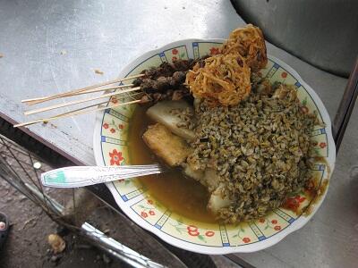 Sudah tahu Lontong Kupang? Yang belum tahu masuk!