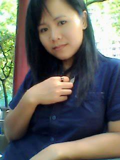 ibu rumah tangga yg sedang bergaya gan