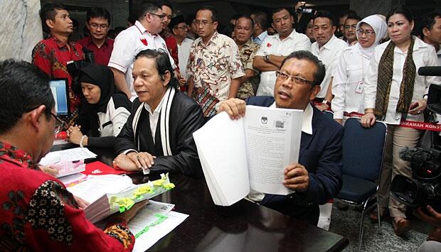 Tim Prabowo Terburu-buru Urus Berkas Sengketa