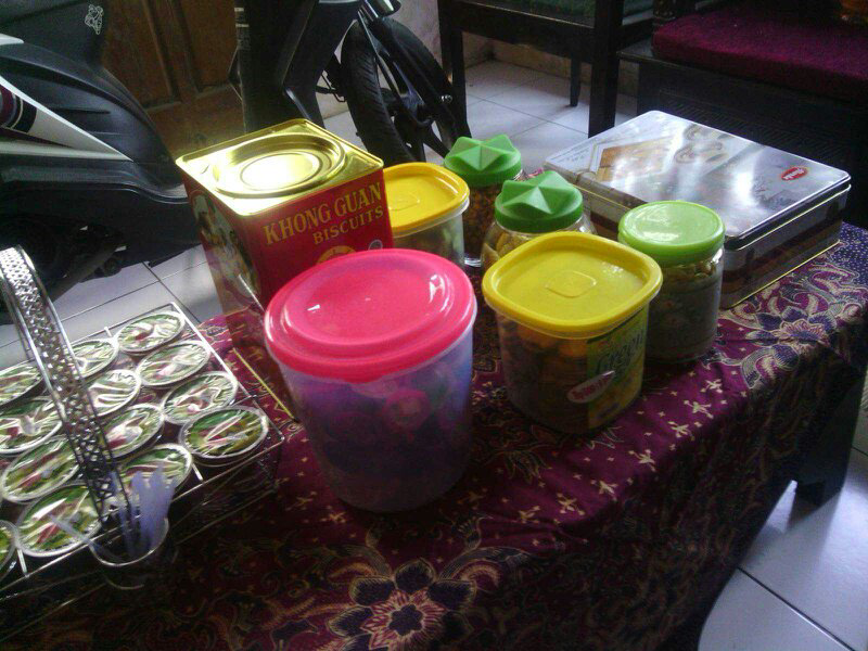 TIPS KUE LEBARAN BIAR GA LUDES :v