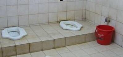 Gue gak jadi pup abis liat kamar mandinya gan..