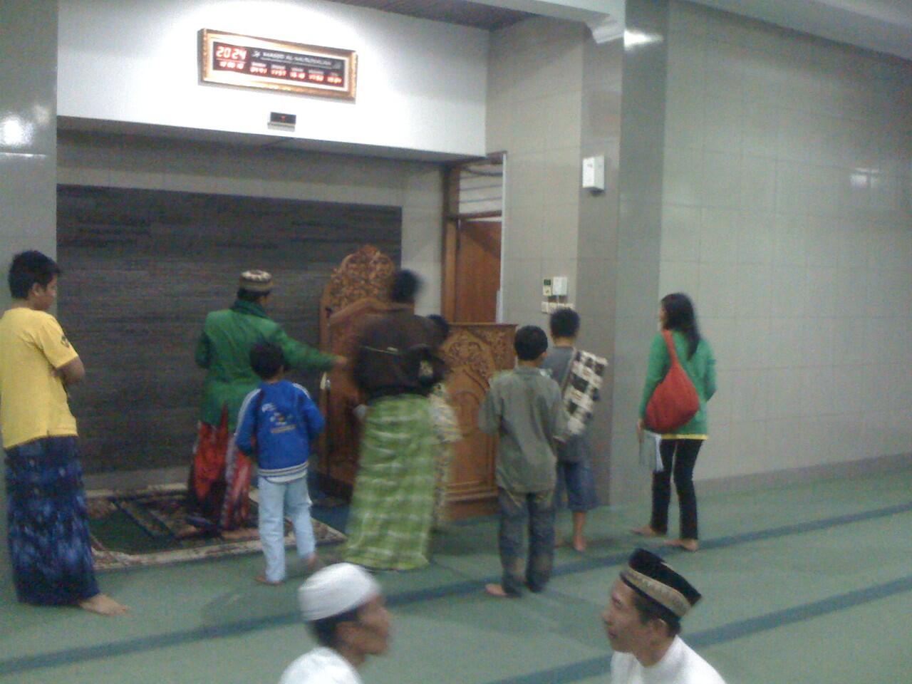Apakah Kegiatan Ini Pernah Agan Lakuin Dulu, Pas Bulan Ramadan dan Lebaran?