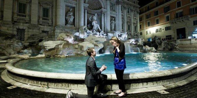 Tempat Romantis Yang Paling Sering Dipakai Untuk Melamar
