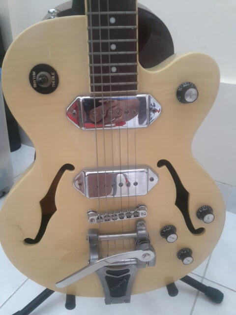 Jual Epiphone Wildkat Semi Hollowbody