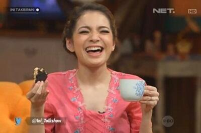 &#91;IGO&#93; Maya Septha Si &quot;NENG&quot; di Ini Talkshow NET.