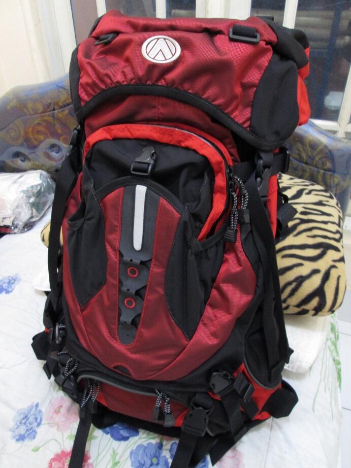 Tas Eiger Excelsior 65 L Red