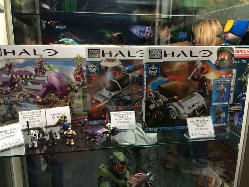 Surga Bagi Pecinta Action Figure di Acara Comic-Con 2014