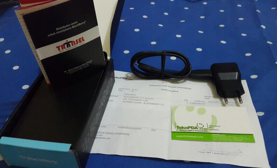 WTS BLACKBERRY Z3 GARANSI 11 BULAN