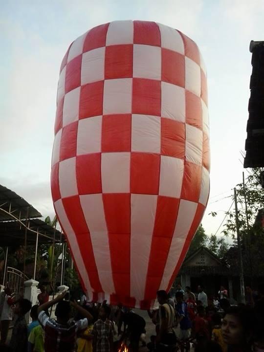Balon Udara Tradisi Lebaran Masyarakat Ponorogo