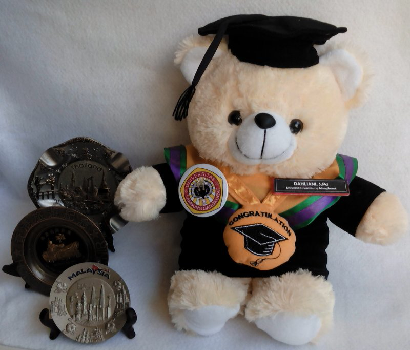 Boneka Wisuda Murah