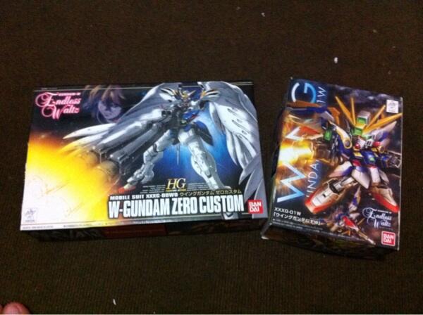 WTS HG Wing Gundam Zero Custom XXXG-00W0 EW+ SD Wing Gundam XXXG-01W EW