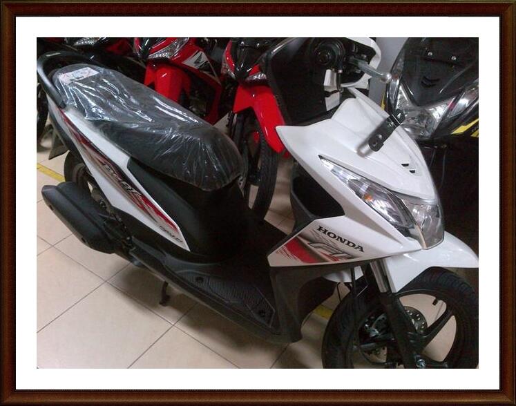 KATALOG CASH KREDIT motor HONDA di Yogyakarta