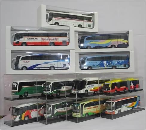 Ready : Miniatur Bis Indonesia