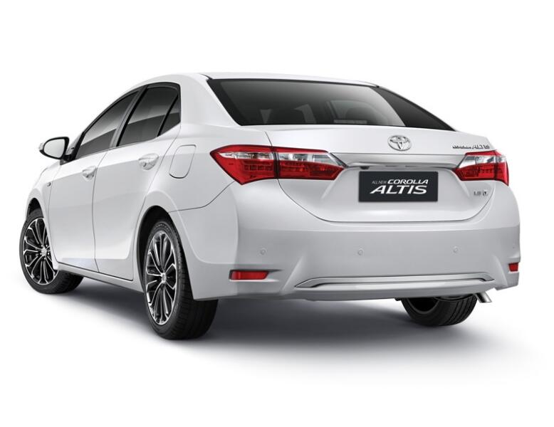 Toyota Corolla Altis 2015