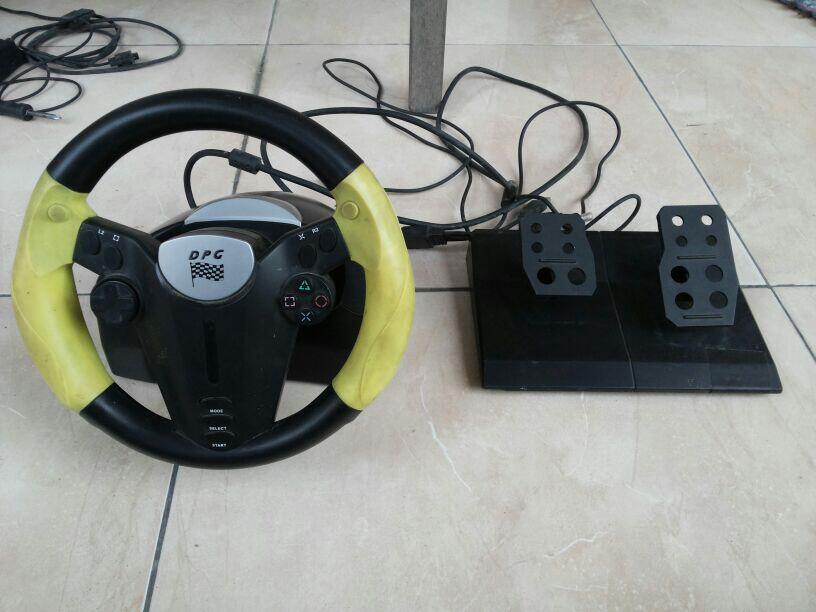 Terjual Stik Stir Game Mobil Bisa Untuk PS2 Dan PC Laptop 