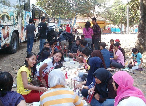 Piknik Ceria Bersama Organisasi Karang Taruna di Pacitan, Jawa Timur