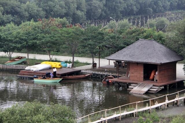 Foto pakai SLR di Wisata Alam Mangrove, warga didenda Rp 1 juta
