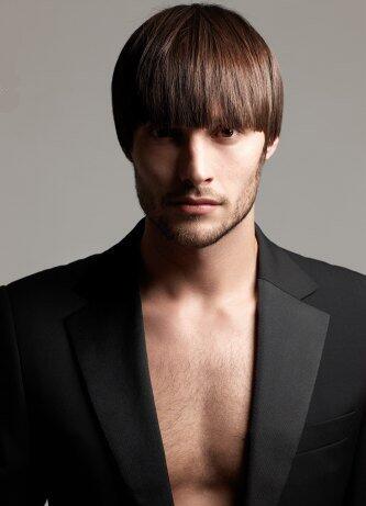 Mau Keliatan Ganteng? Cobain nih 14 Model Rambut yang lagi Trend di 2014 :D