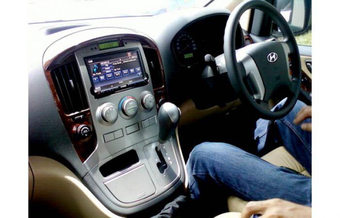 Hyundai NextGen H1 XG CRDi 2014 Terbaru dan Dapatkan Diskon Harga Paling Berani