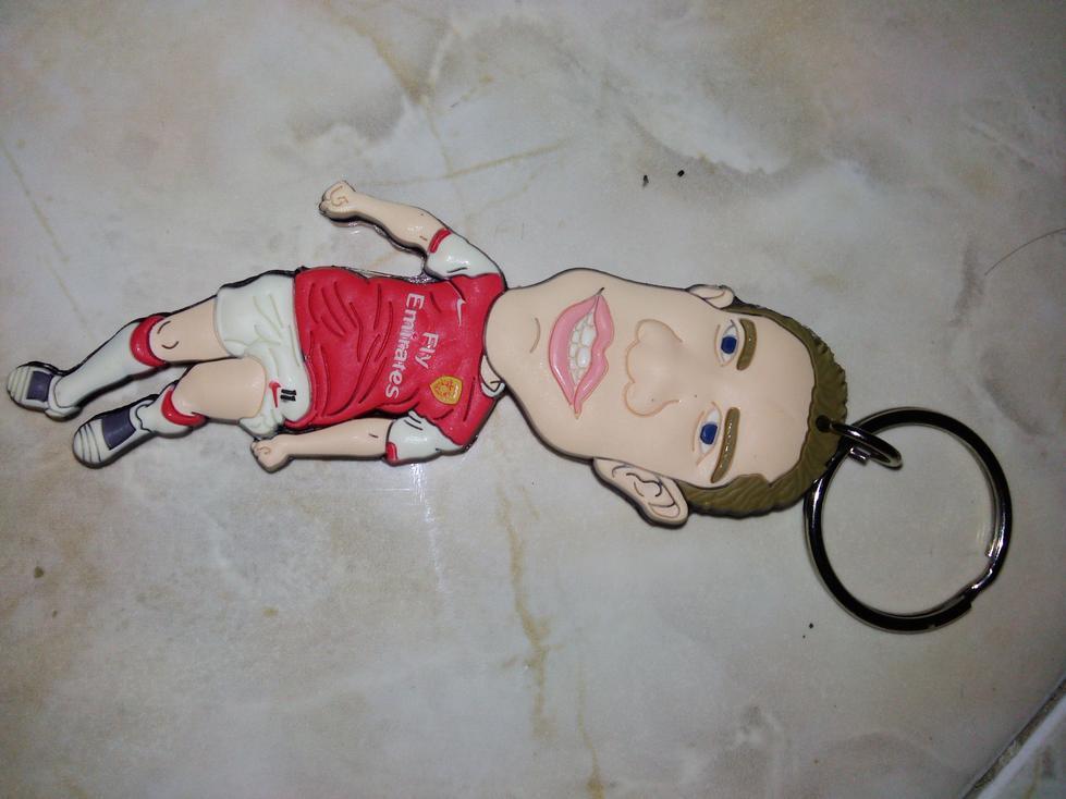 WTS : Key Chain / Gantungan Kunci Robin Van Persie Arsenal