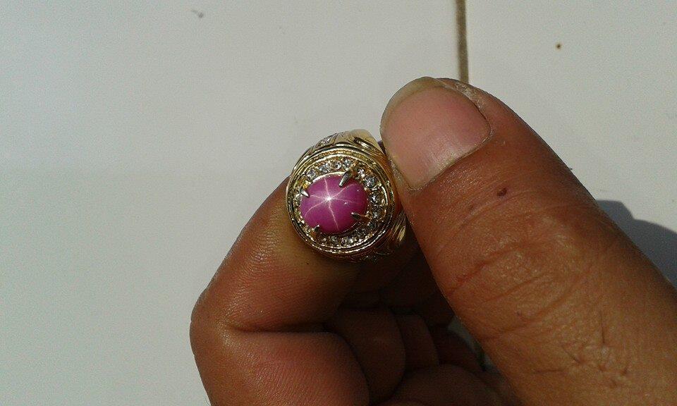 Batu Cincin Achan