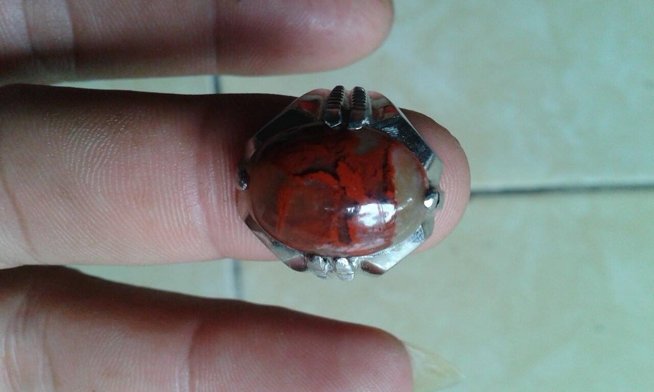 Batu Cincin Achan