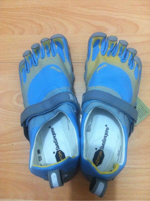 Sepatu Vibram 5 Fingers