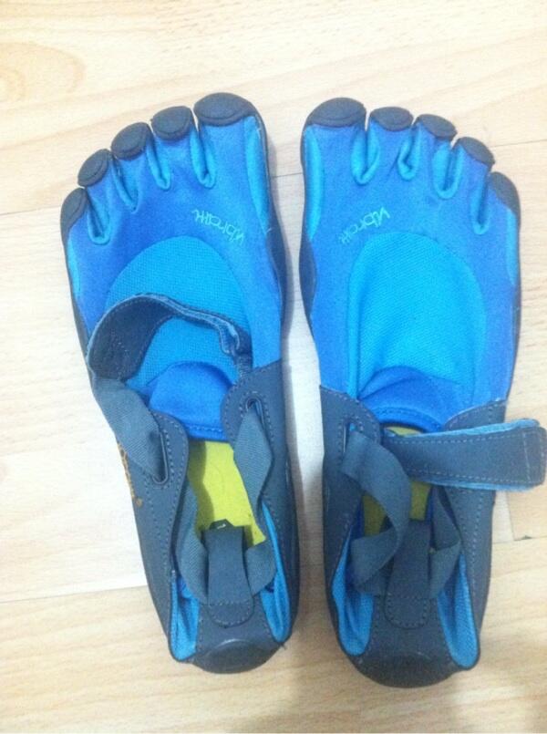 Sepatu Vibram 5 Fingers