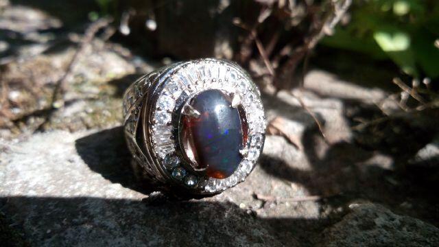 WTS BATU CINCIN KALIMAYA BANTEN . black opal, teh, susu, cristal
