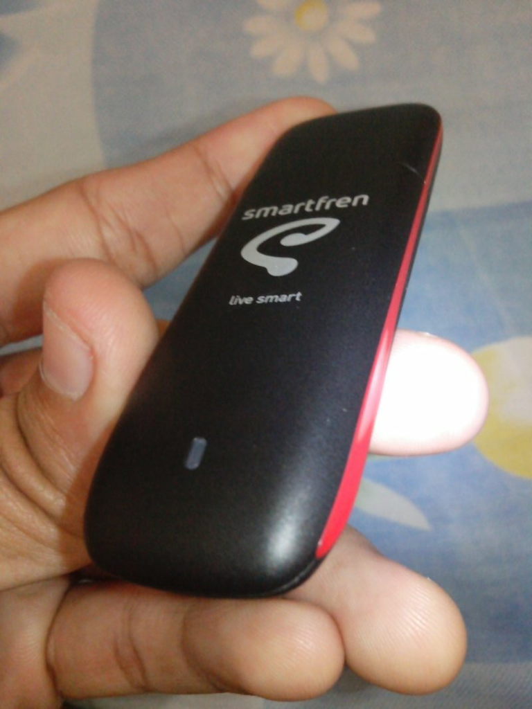 terjual jual cepat modem smartfren evdo rev a like new terjual jual cepat modem smartfren evdo rev a like new
