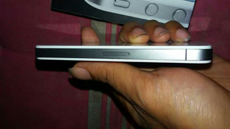 iphone 4 8gb putih garansi resmi 2015 semarang