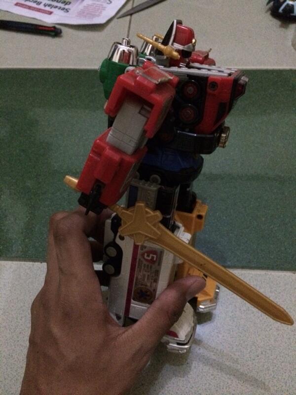 Megazord (robot)