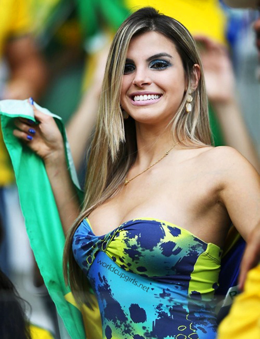 Jangan nonton bola / world cup ke stadium bareng istri atau.pacar