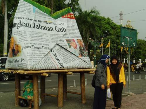 Nasi Bungkus PRAHARA dan Pendukung Nasi