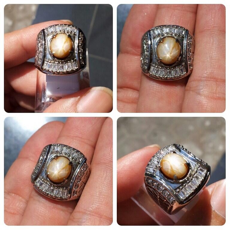 NATURAL SAPPHIRE & STAR SAPPHIRE