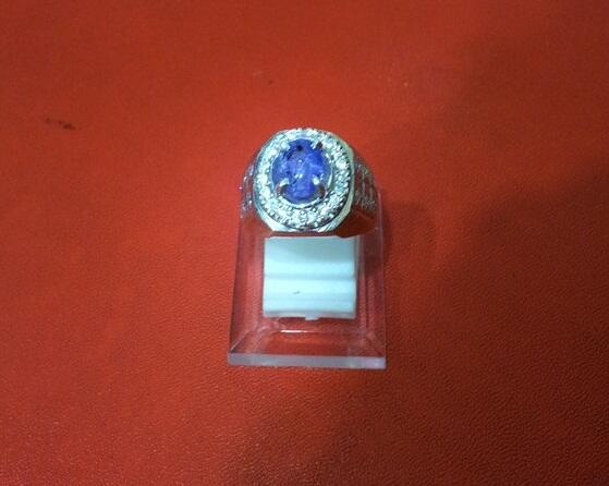 NATURAL SAPPHIRE & STAR SAPPHIRE