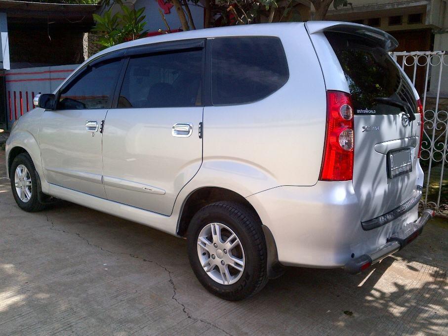 daihatsu xenia xi at 2010