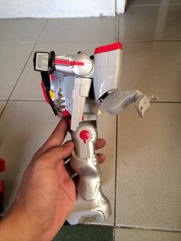 Megazord (robot)